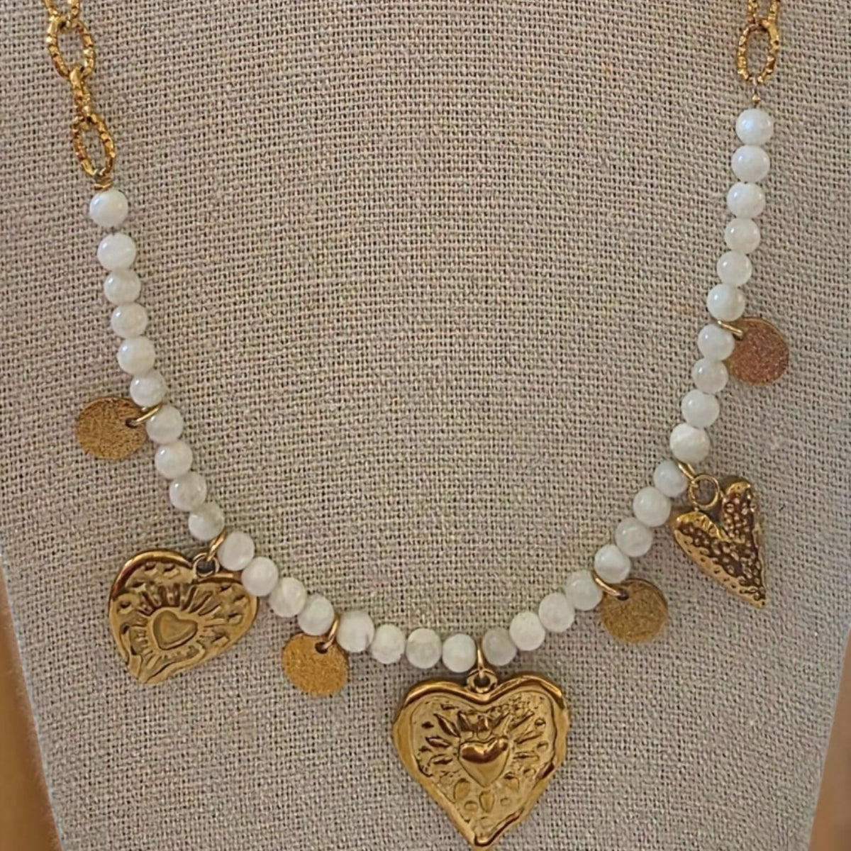 Collier nacre et doré