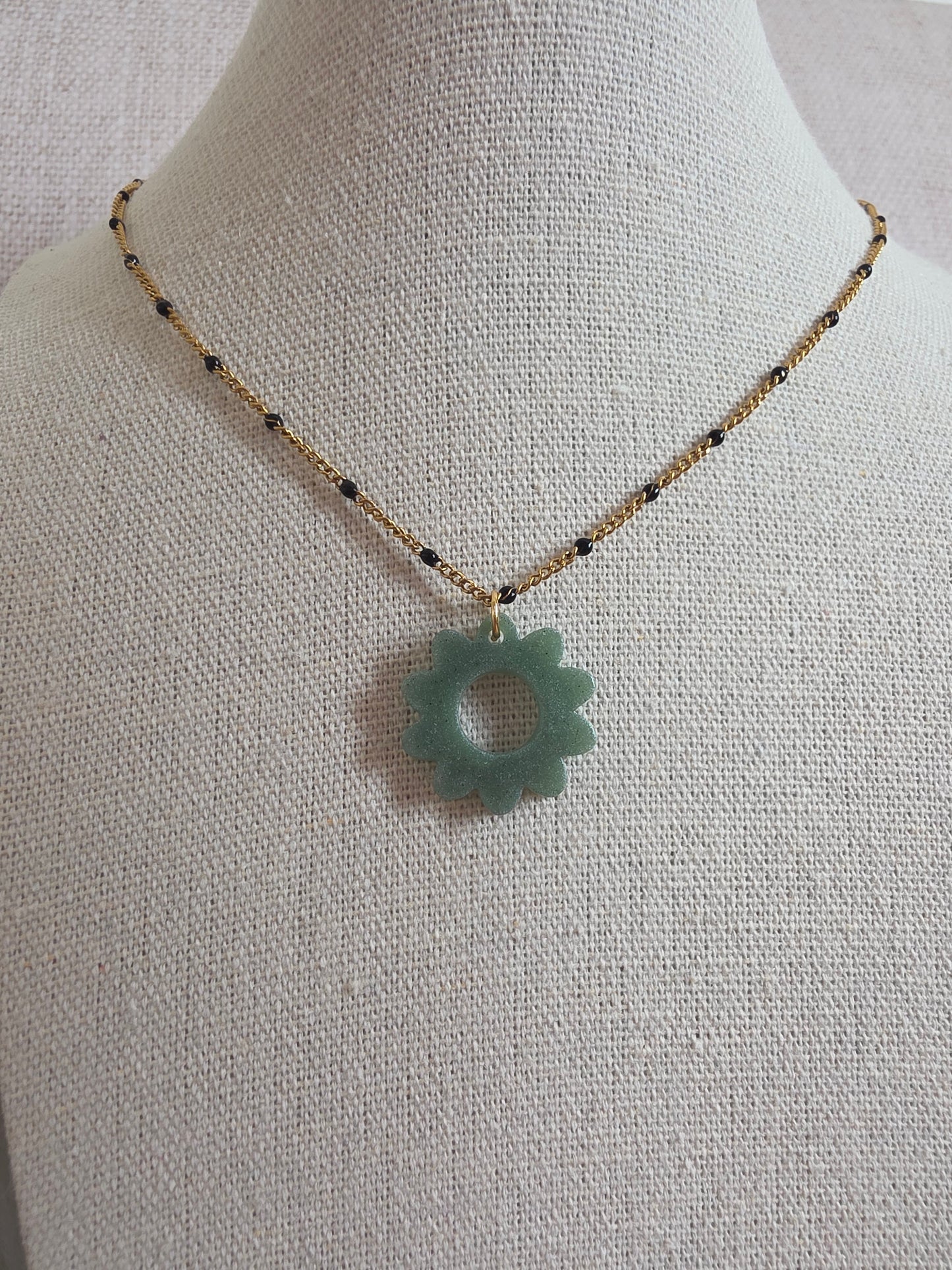 Collier avec pendentif