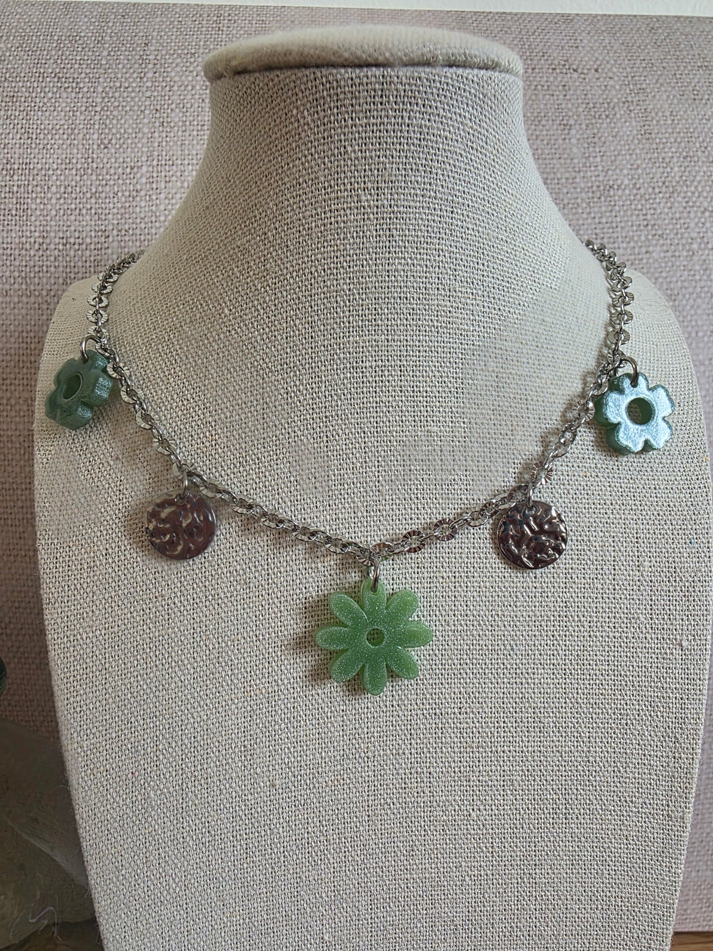 Collier à breloques