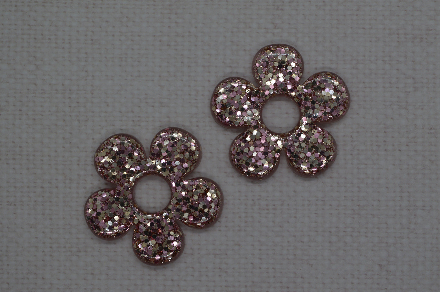 Grandes fleurs à paillettes - Pampilles pour grandes créoles interchangeables