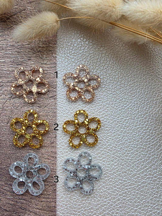 Fleurs - Pampilles pour petites ou grandes créoles interchangeables