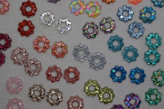 Fleur 8 pétales à paillettes- Pampilles pour créoles interchangeables