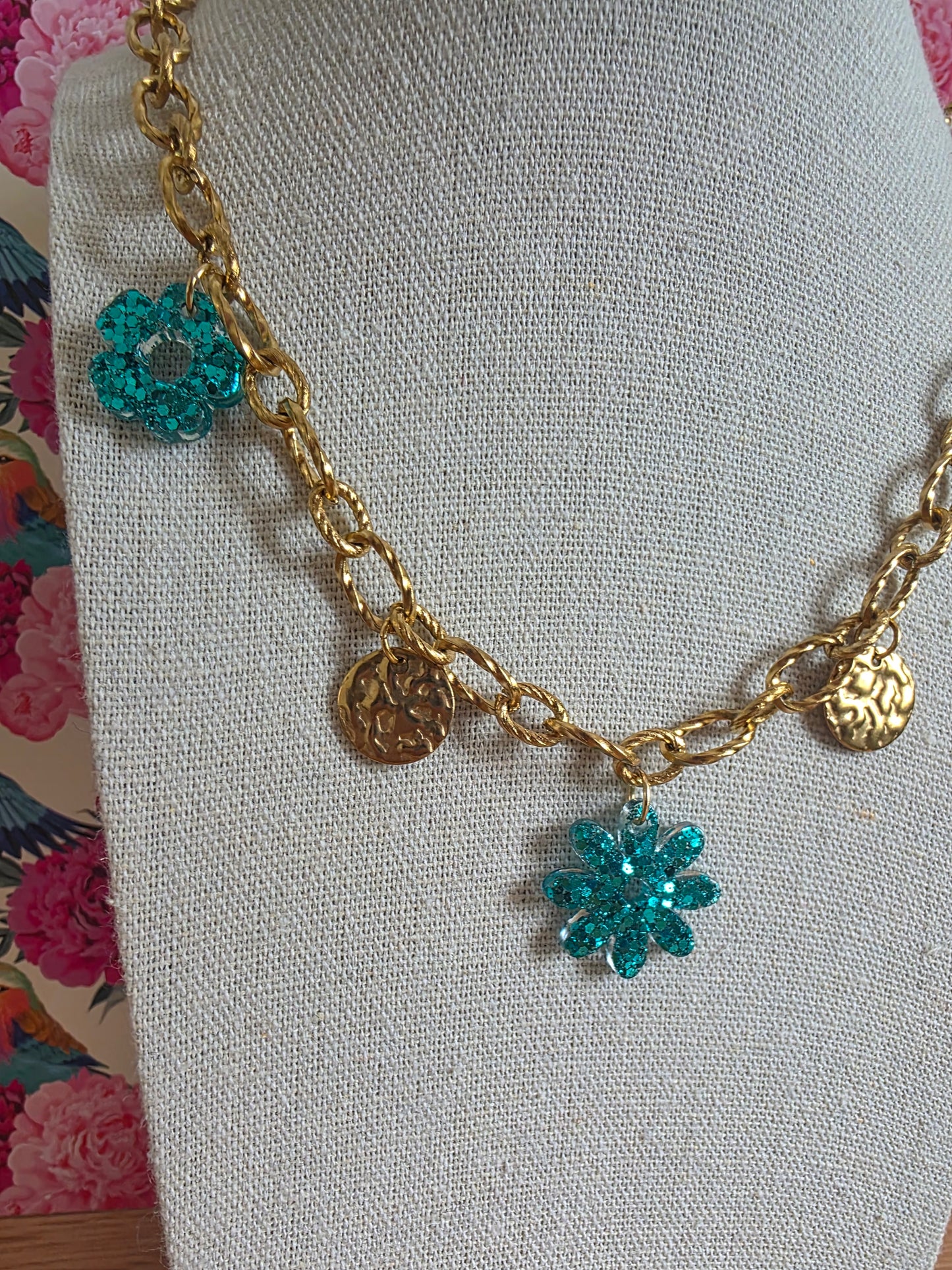 Collier à breloques