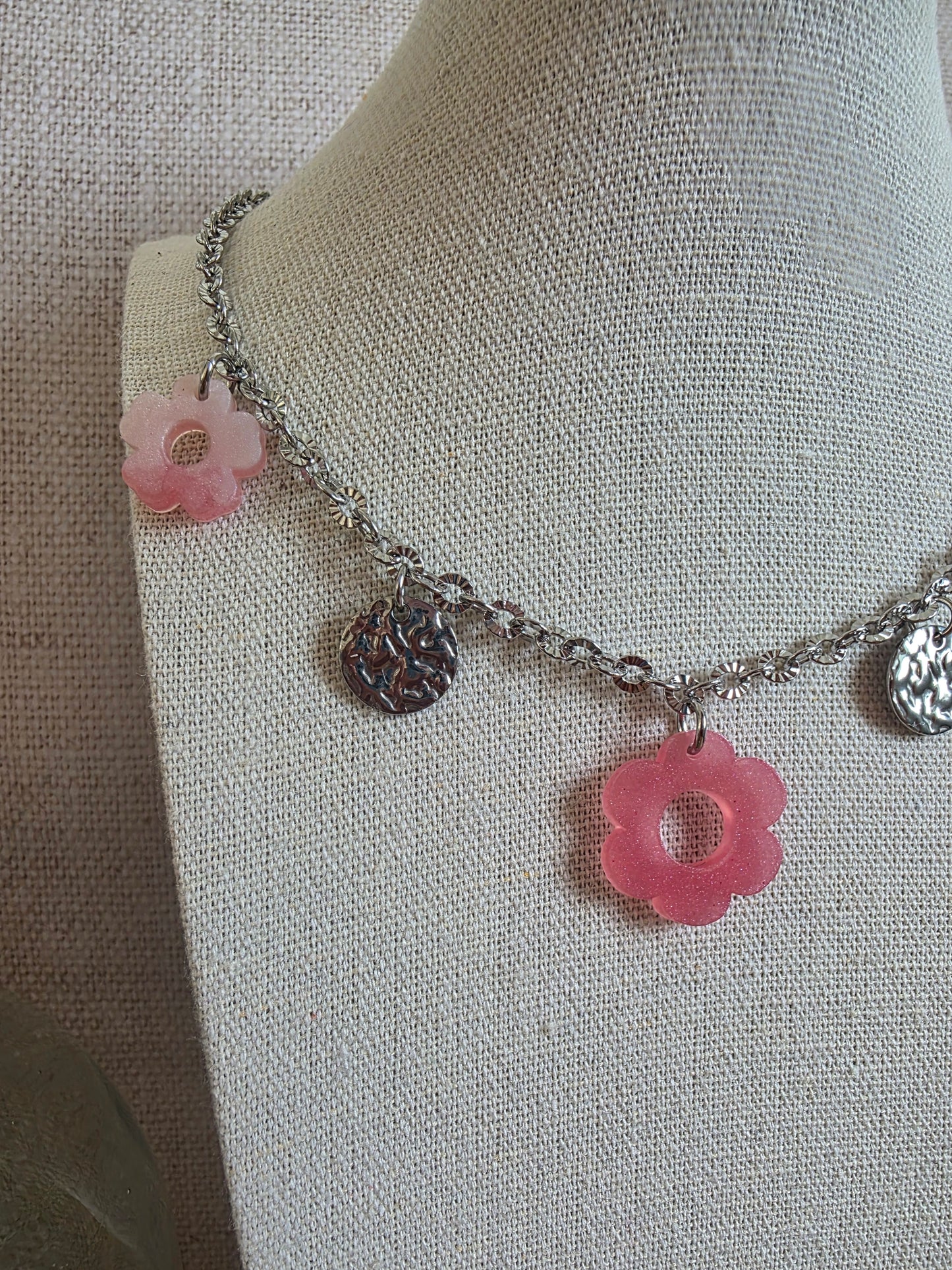 Collier à breloques
