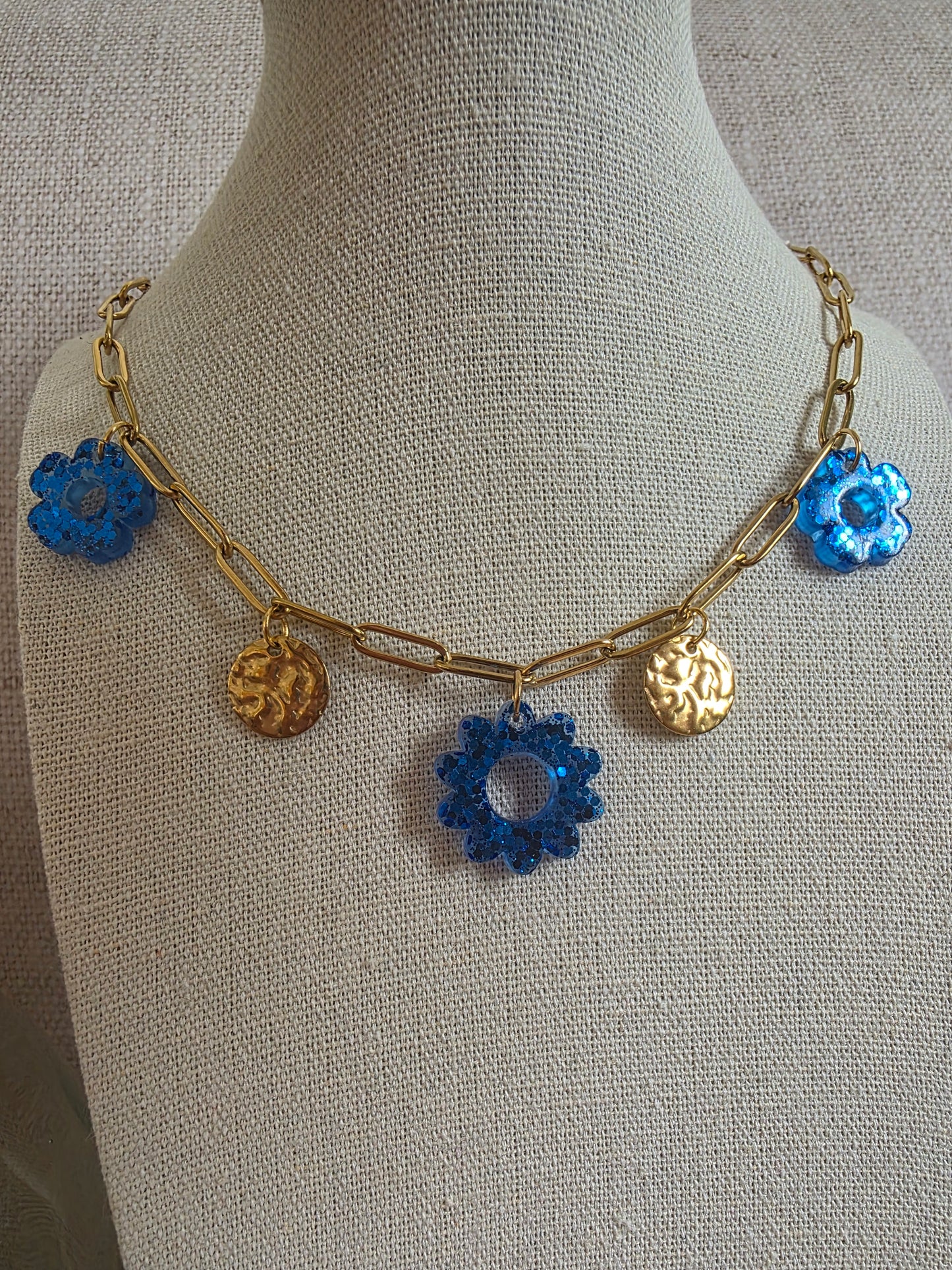 Collier à breloques