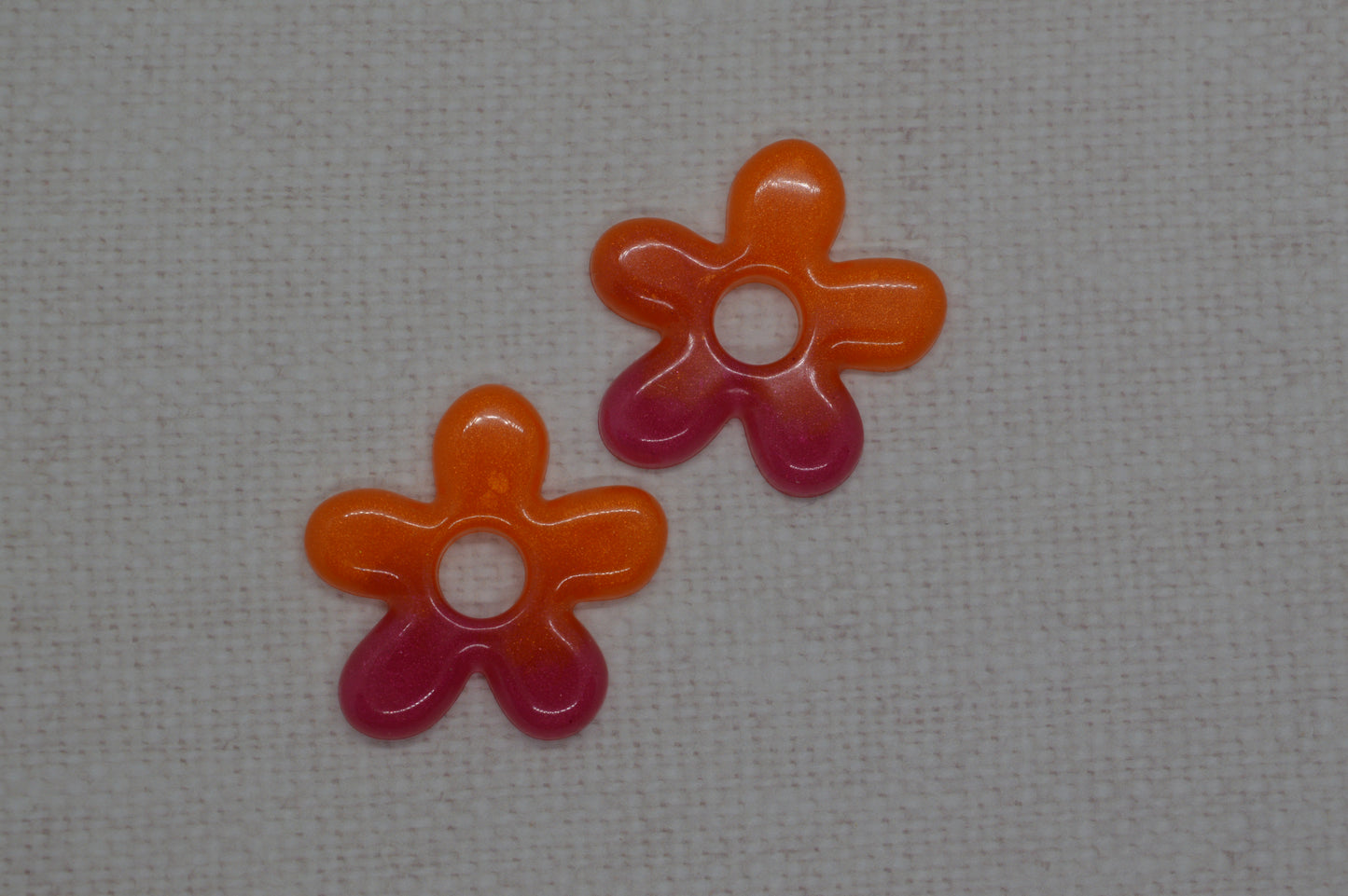 Grandes fleurs unies - Pampilles pour grandes créoles interchangeables