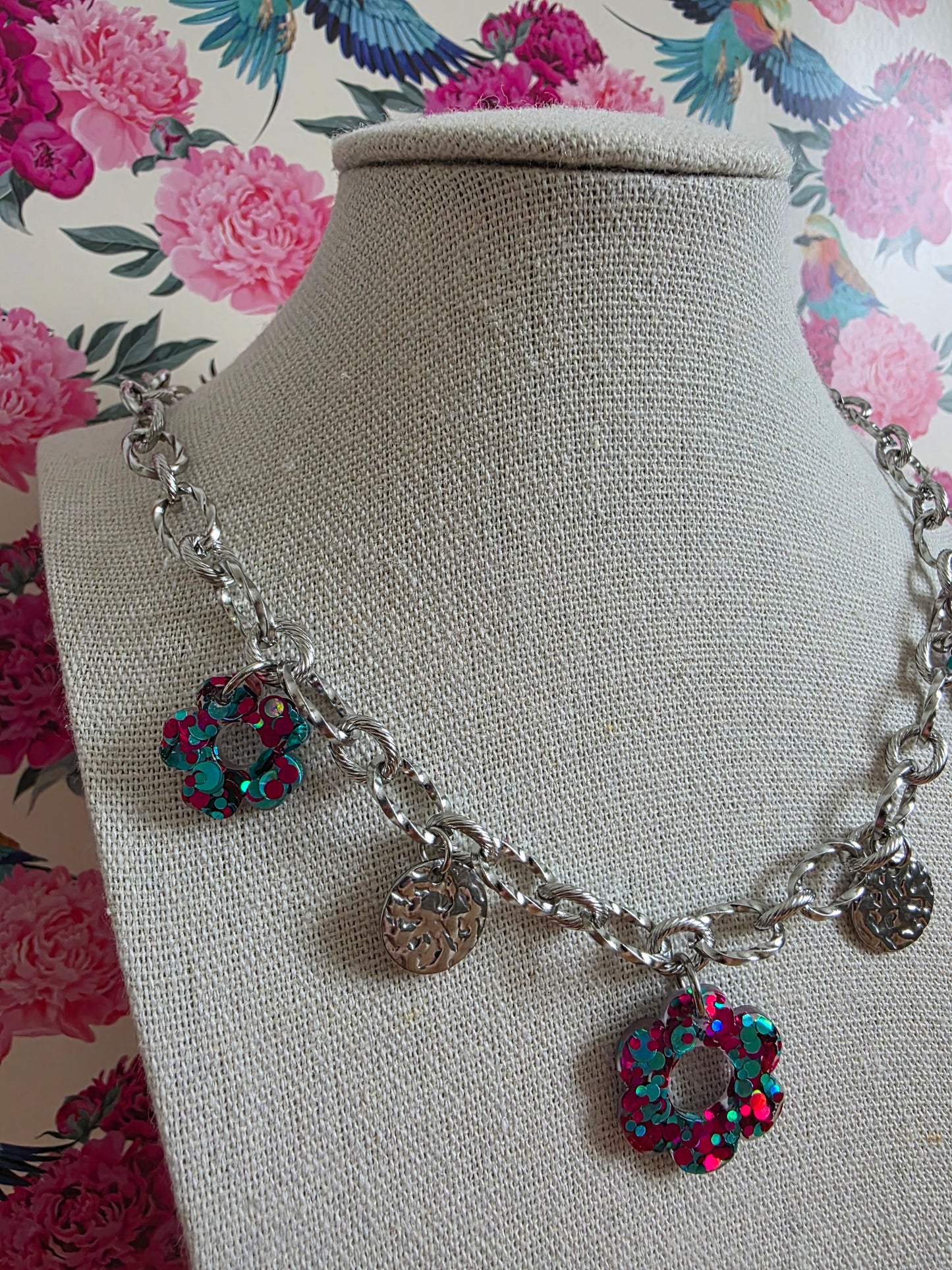 Collier à breloques