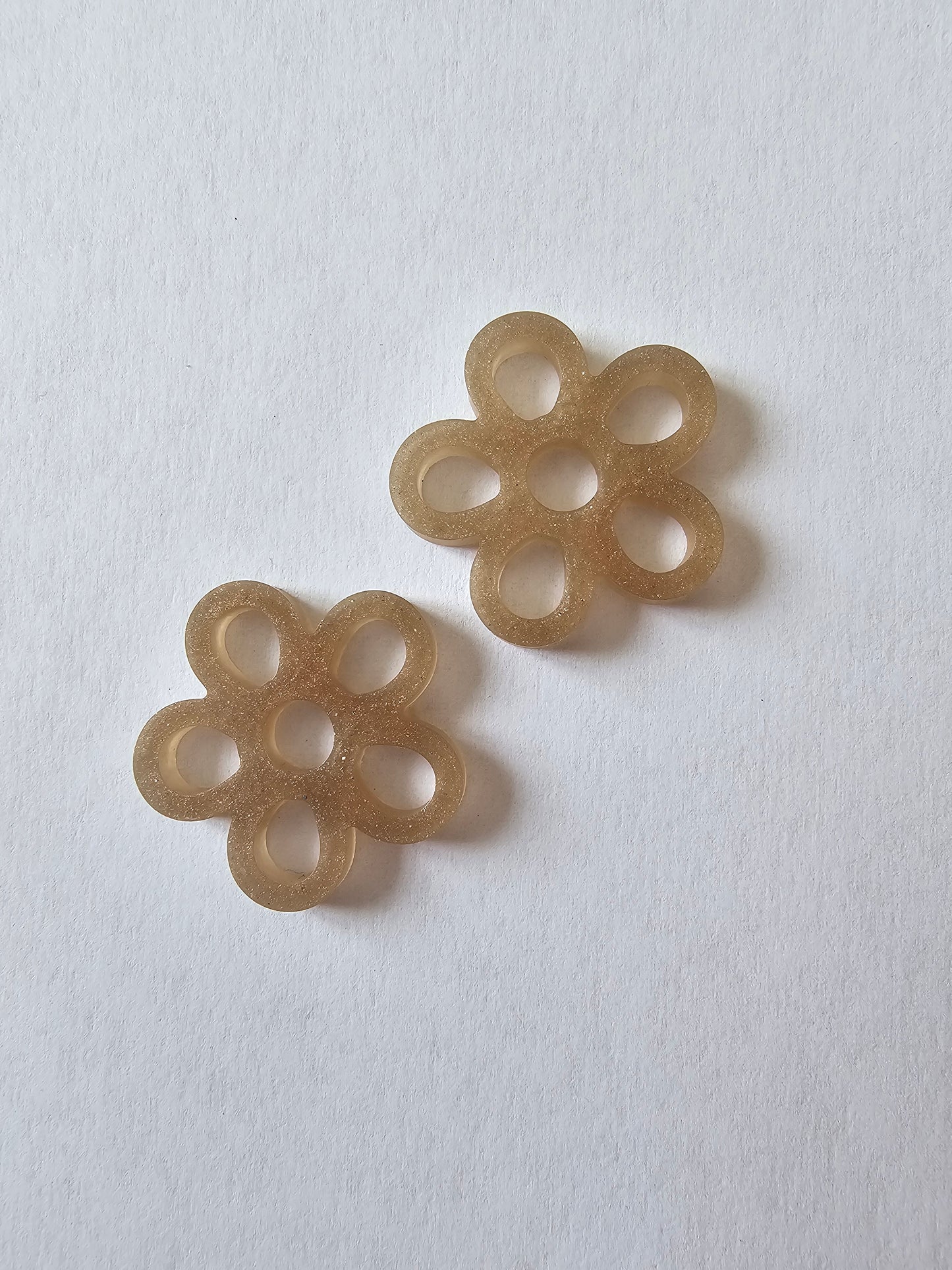 Fleurs - Pampilles pour petites ou grandes créoles interchangeables