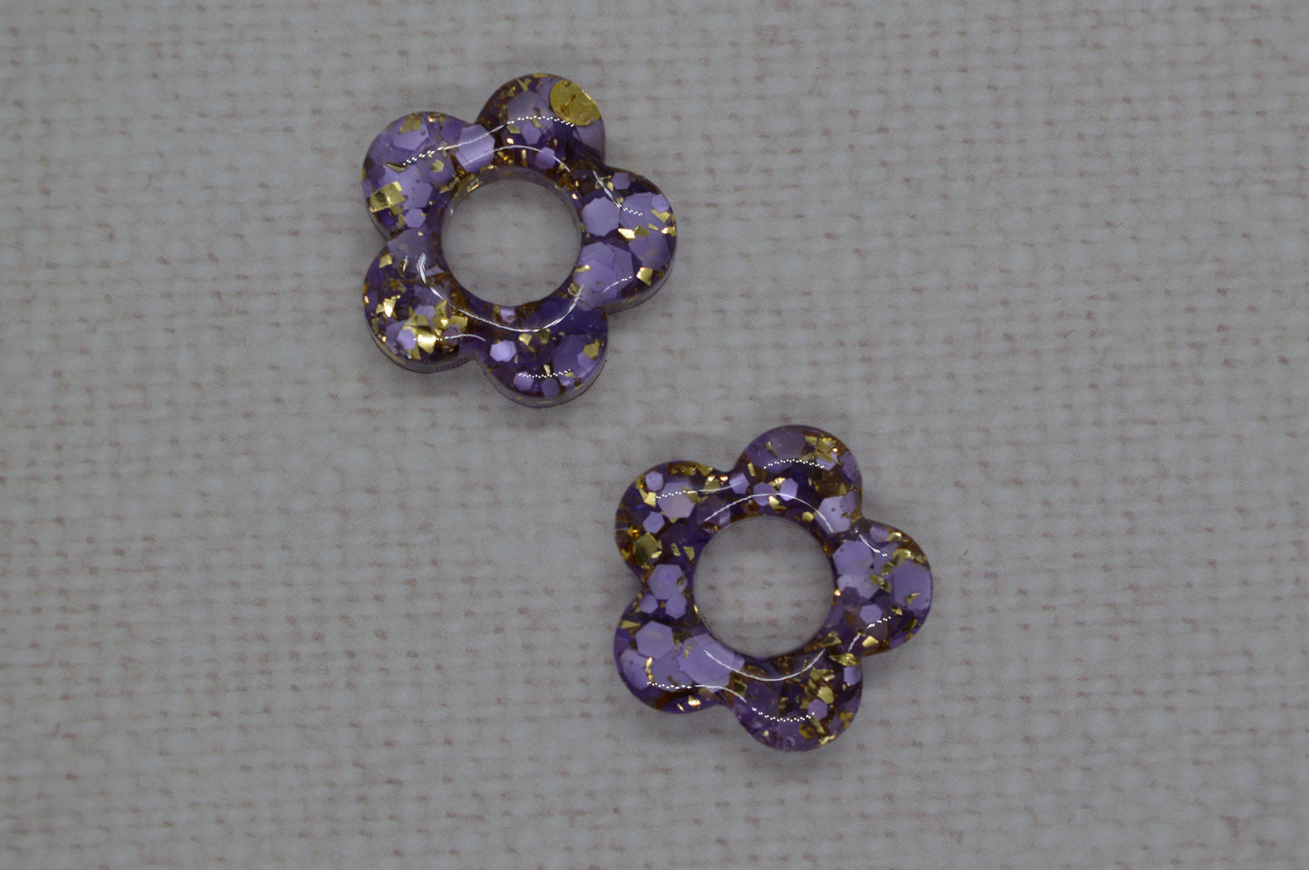 Fleurs à paillettes - Pampilles pour petites créoles interchangeables