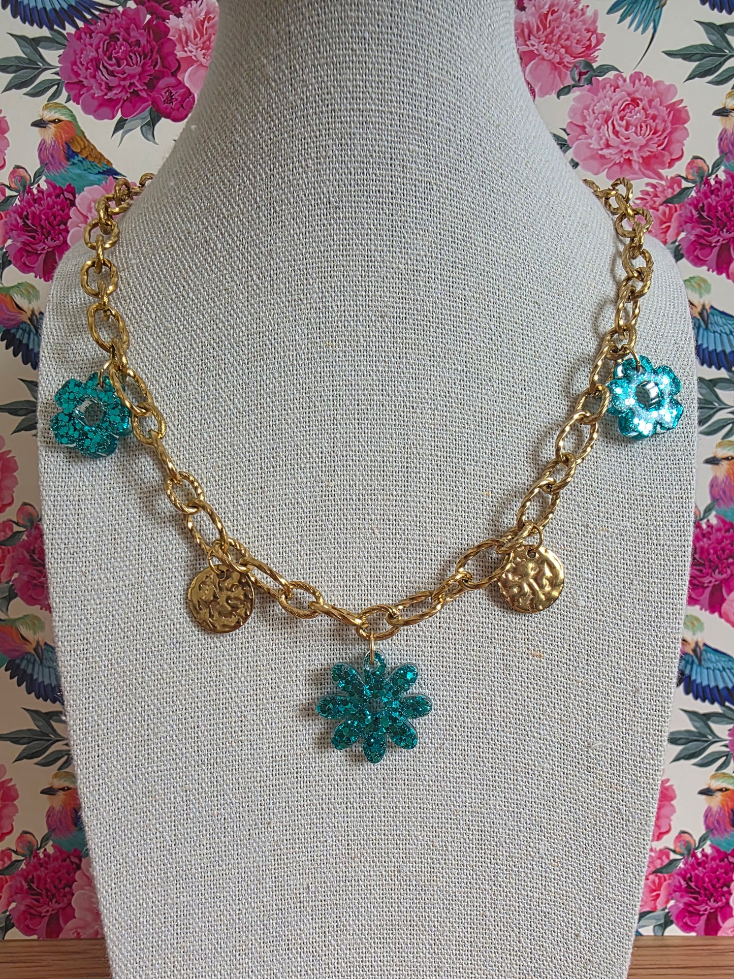 Collier à breloques