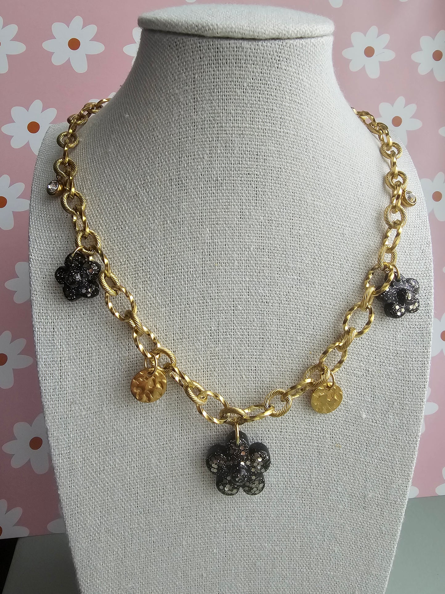 Collier à breloques
