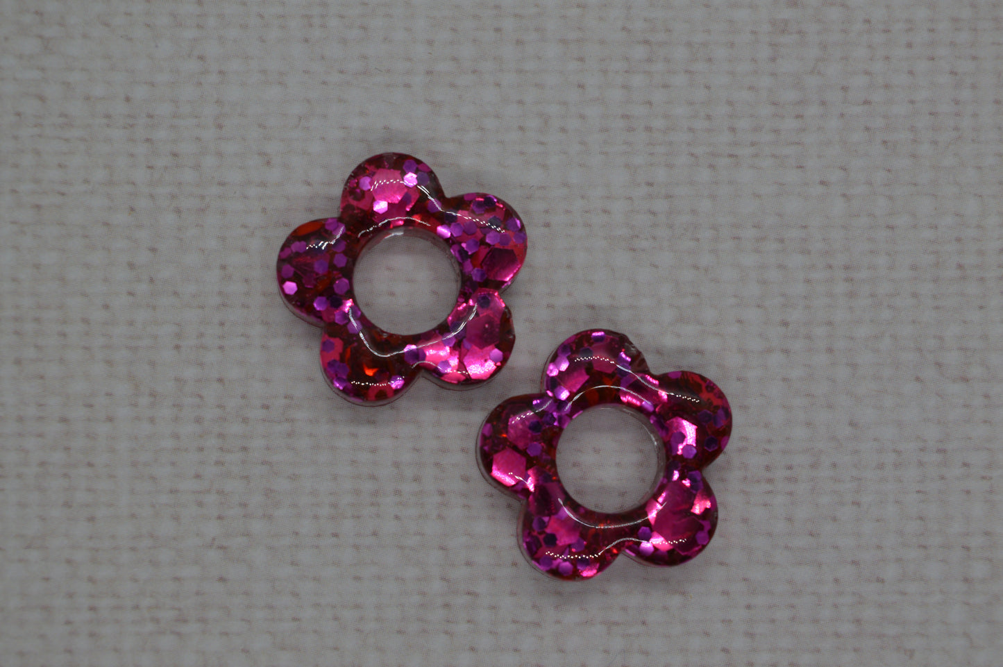 Fleurs à paillettes - Pampilles pour petites créoles interchangeables