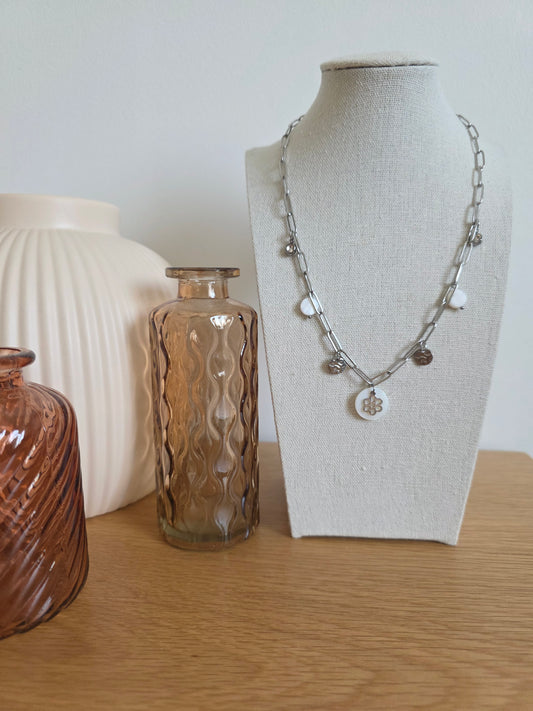 Collier Flora