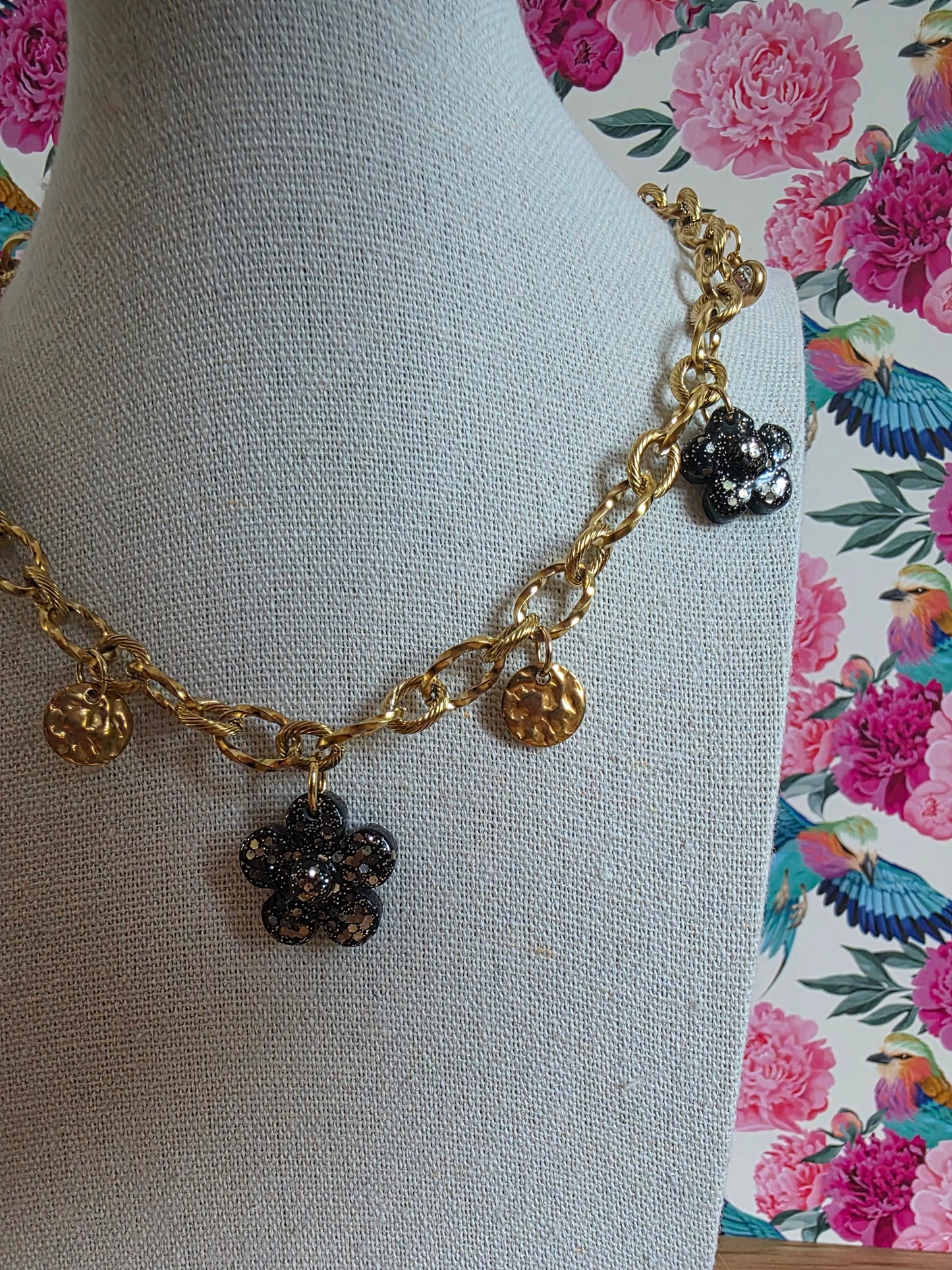 Collier à breloques