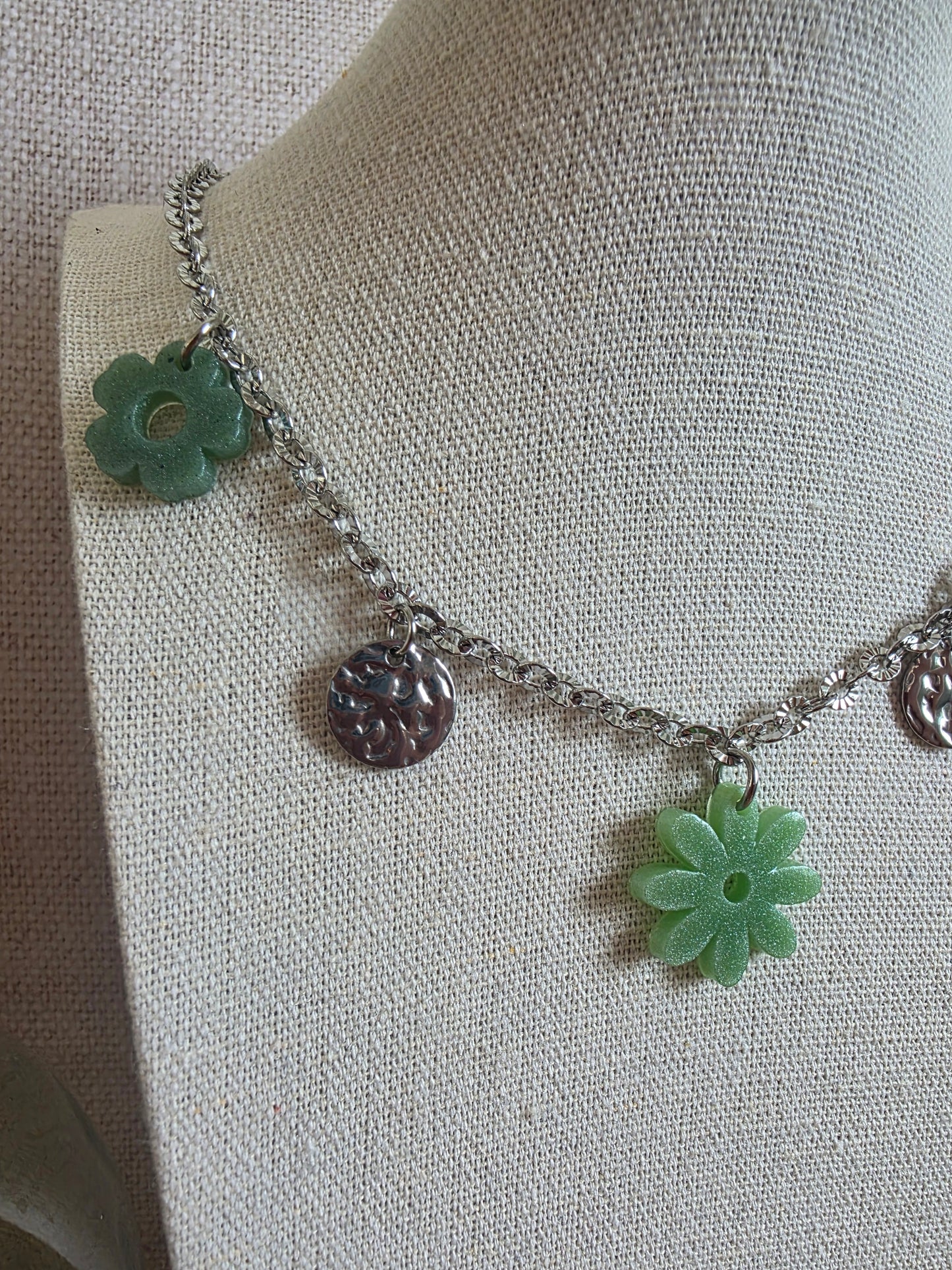 Collier à breloques