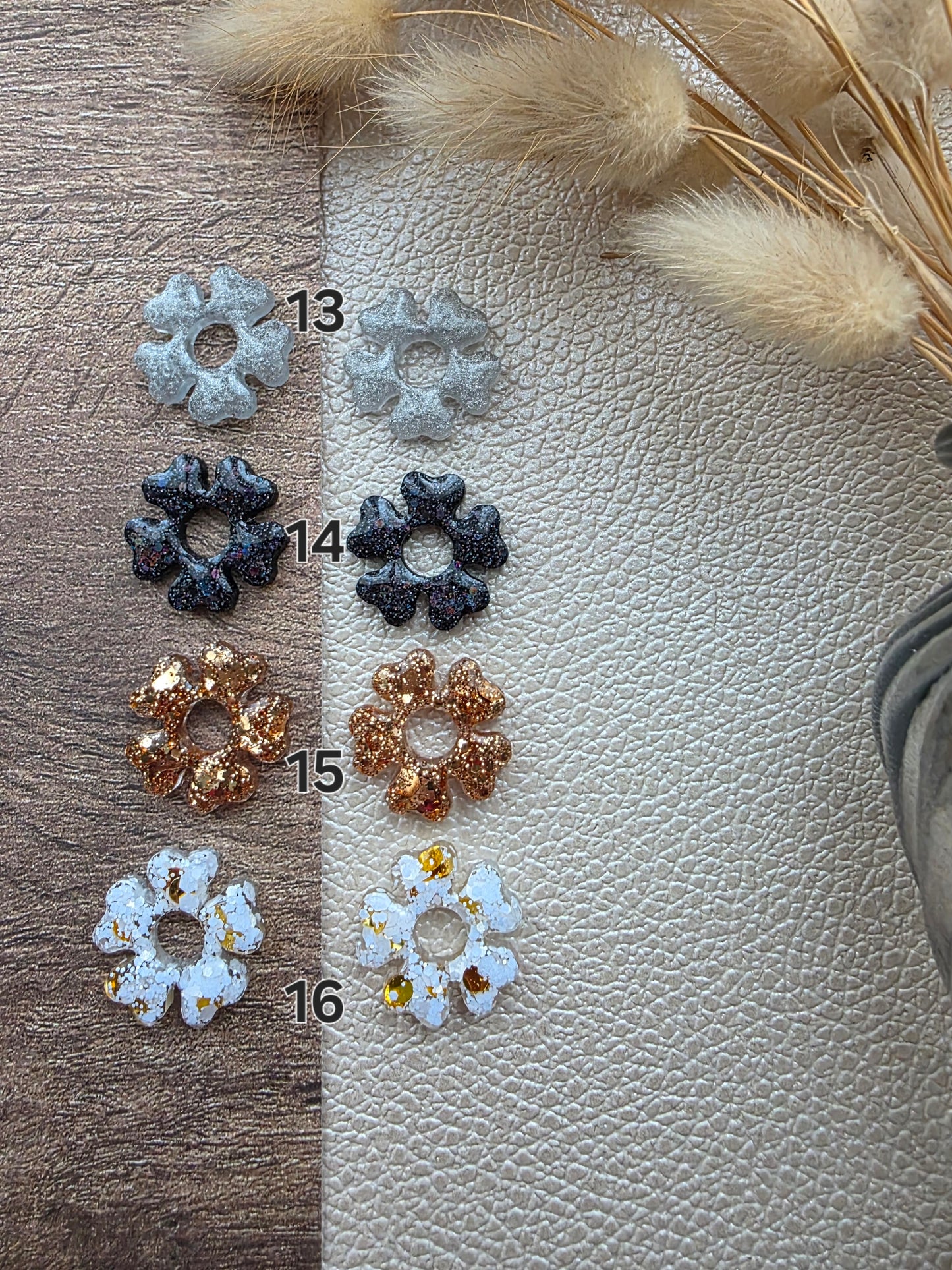 Les fleurs - Pampilles pour créoles interchangeables