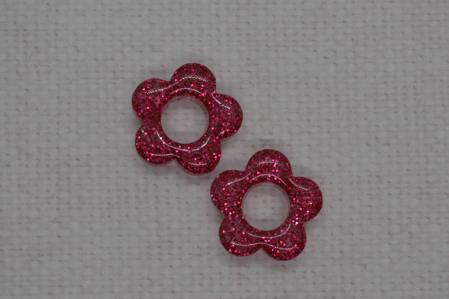 Fleurs à paillettes - Pampilles pour petites créoles interchangeables