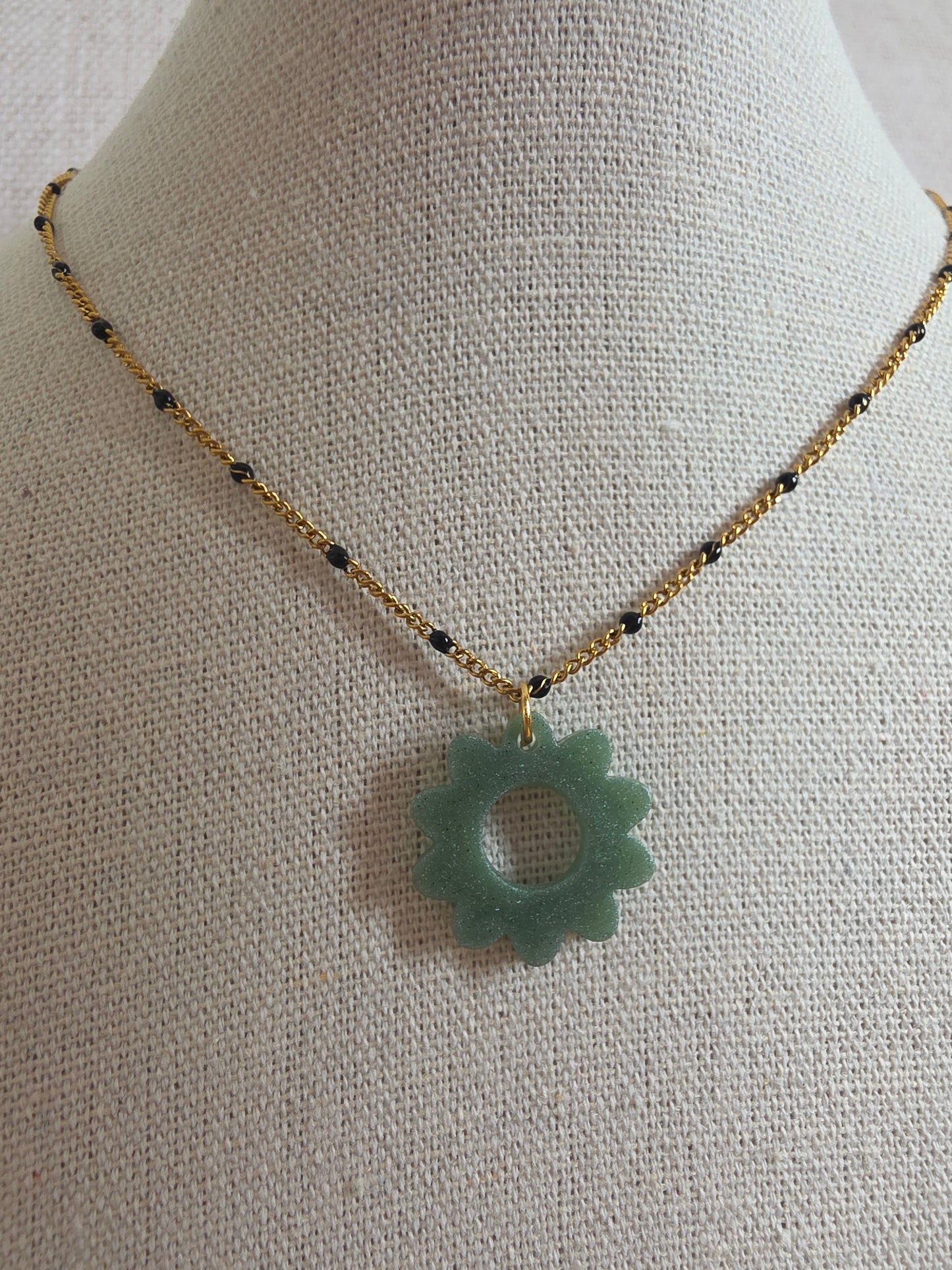 Collier avec pendentif