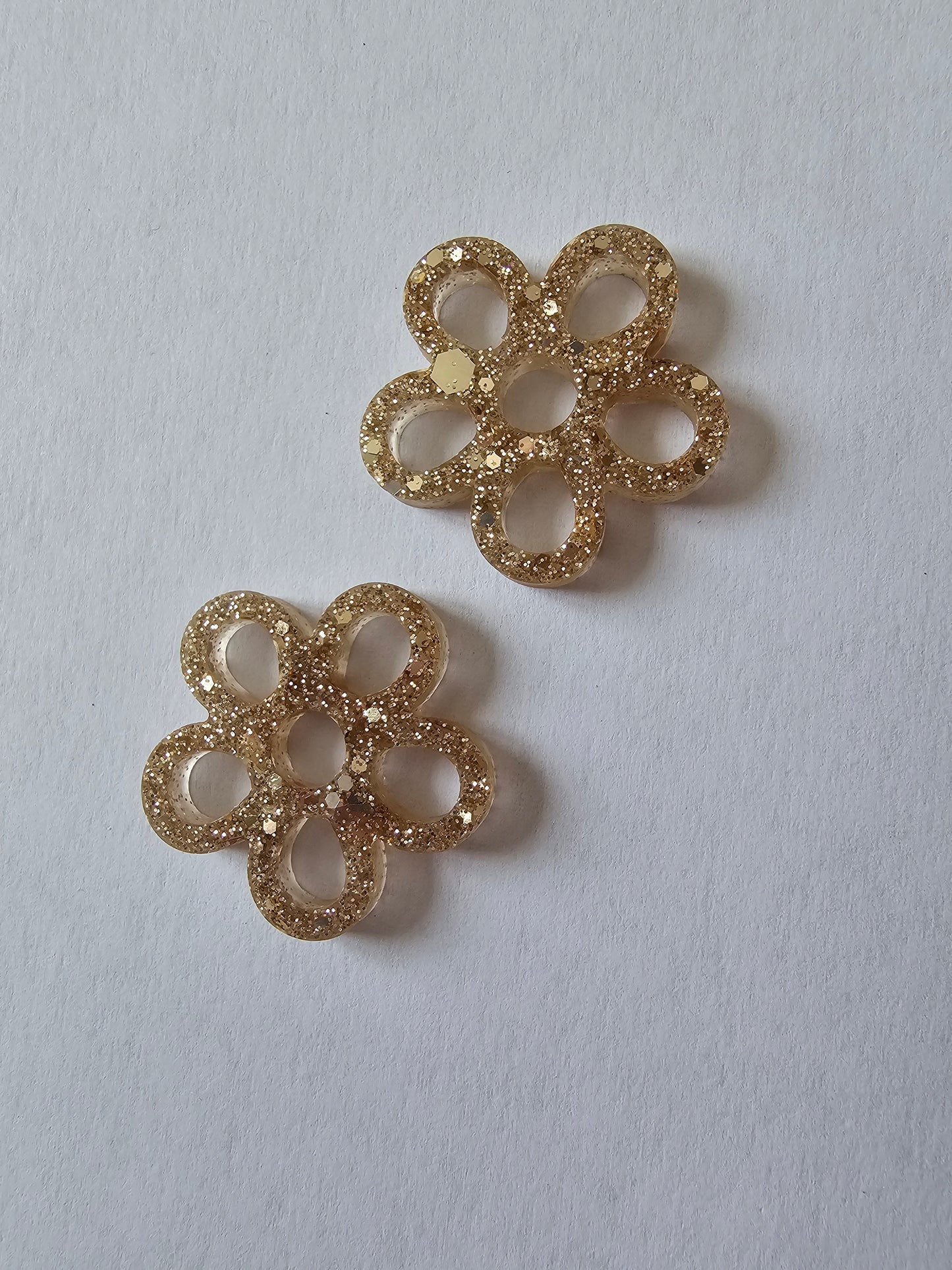 Fleurs - Pampilles pour petites ou grandes créoles interchangeables